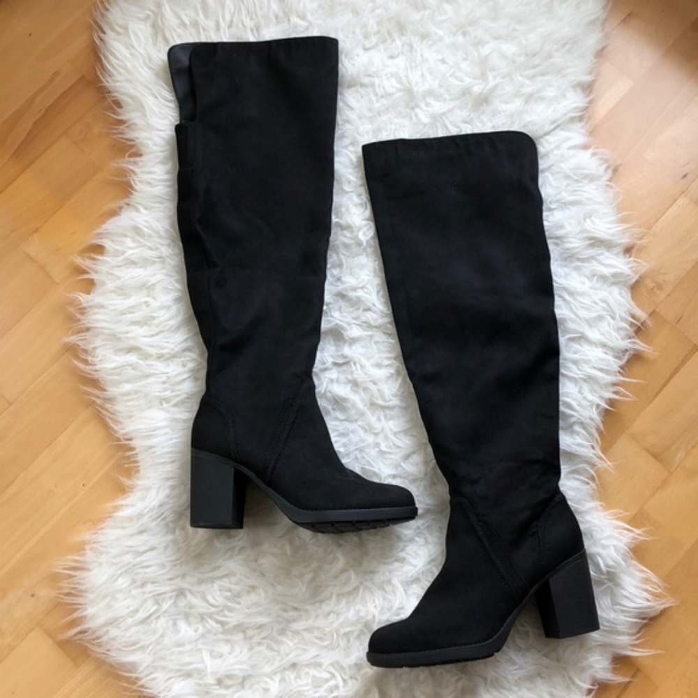 TWO LEFT! NWT SUGAR OTK Microfiber Suede Boot, 6 - Picture 1 of 6